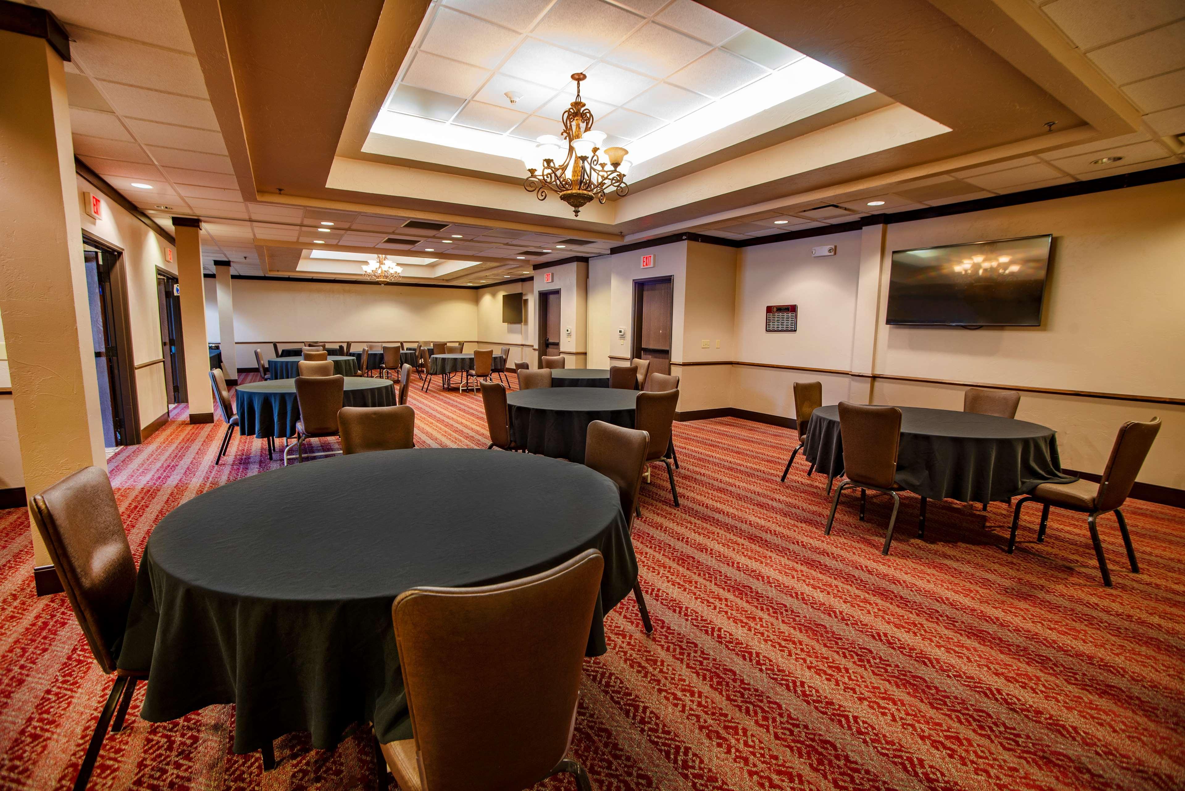 Best Western Plus Cimarron Hotel & Suites Stillwater Dış mekan fotoğraf