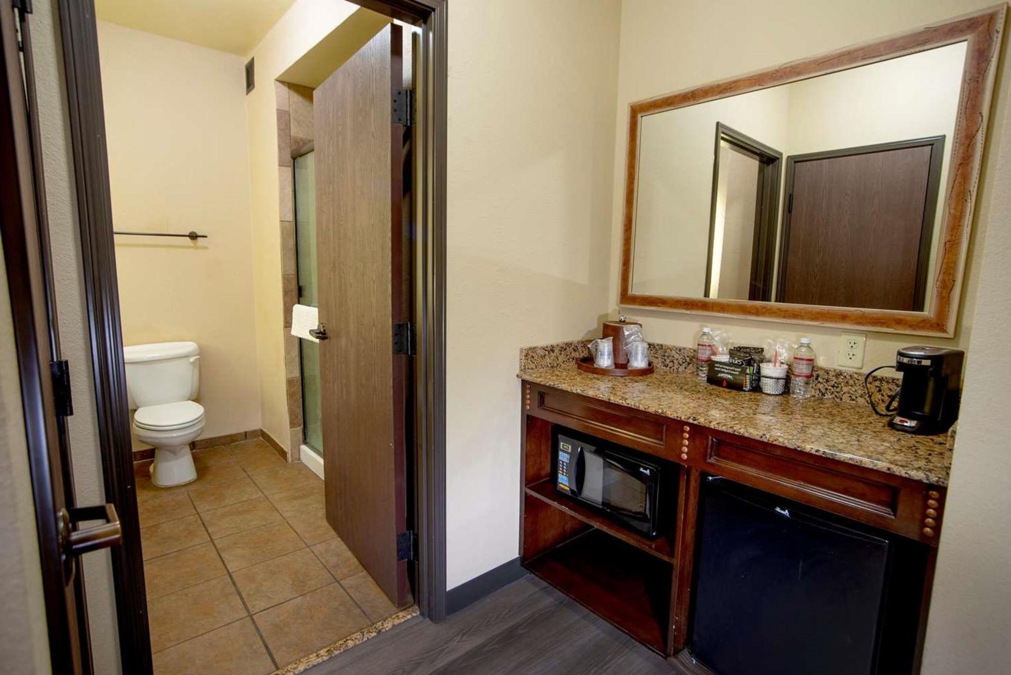 Best Western Plus Cimarron Hotel & Suites Stillwater Dış mekan fotoğraf
